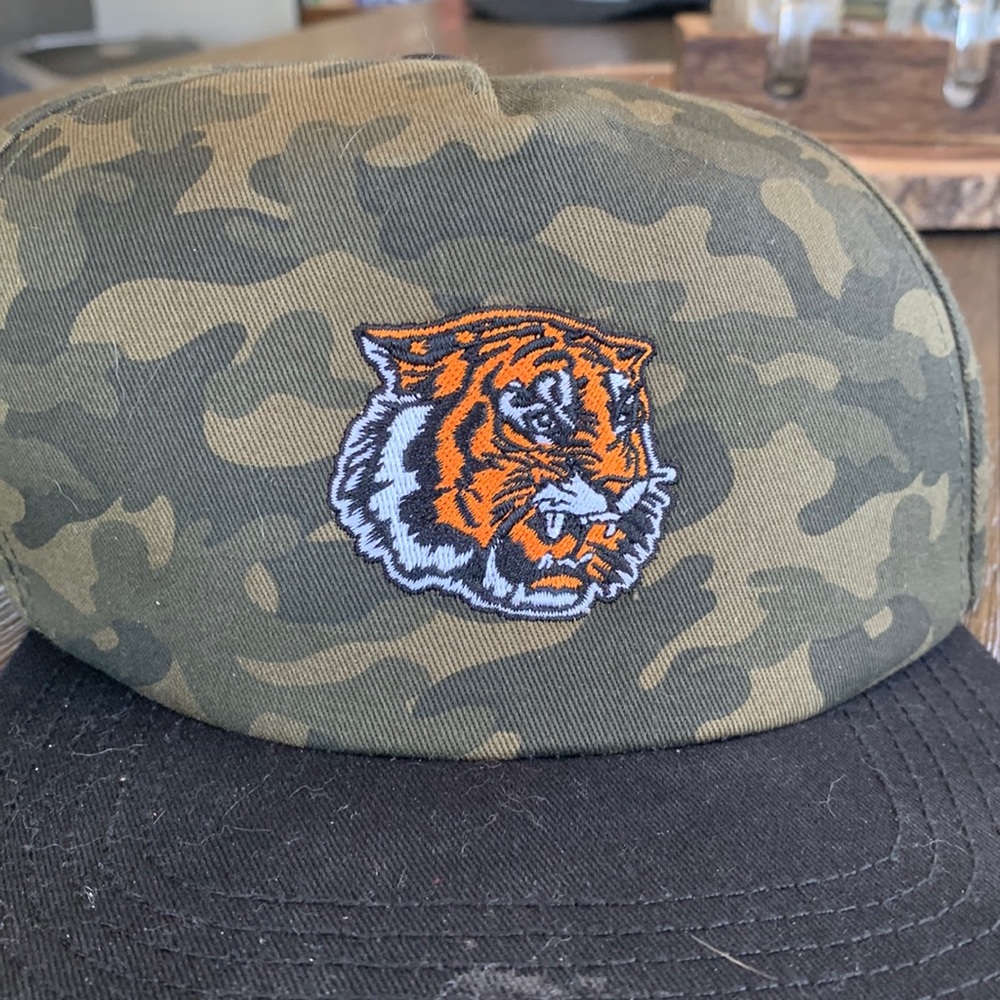 Tiger camo hat